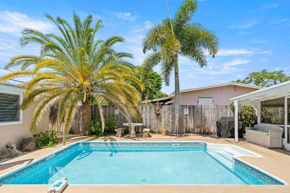916 W DUVAL STREET Lantana, FL 33462