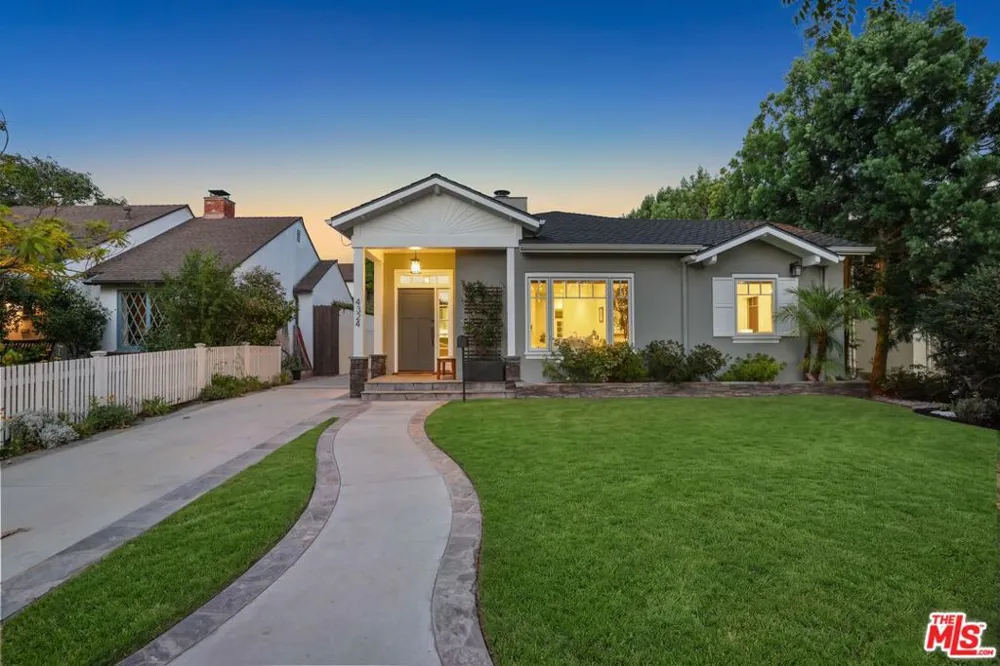 4324 Kraft Avenue Studio City, CA 91604