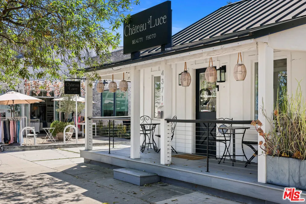 4324 Kraft Avenue Studio City, CA 91604