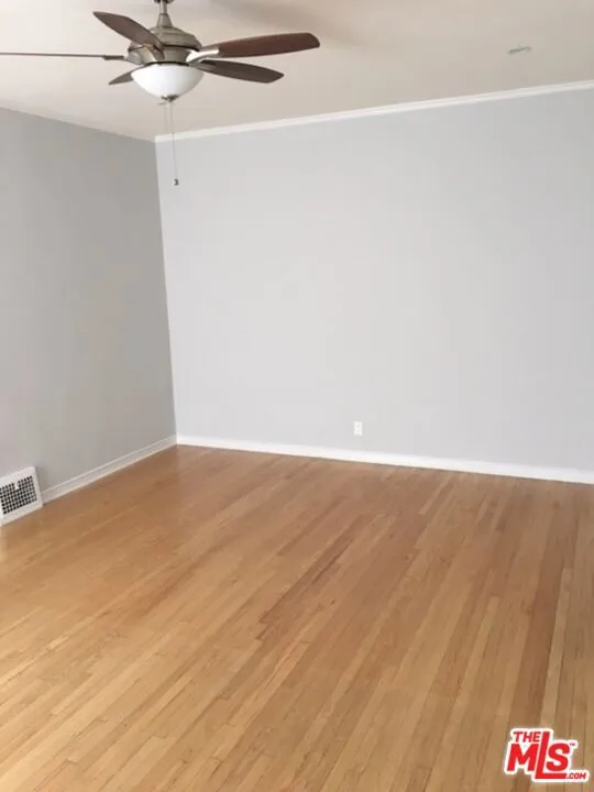 8124 BLACKBURN AVENUE Los Angeles, CA 90048