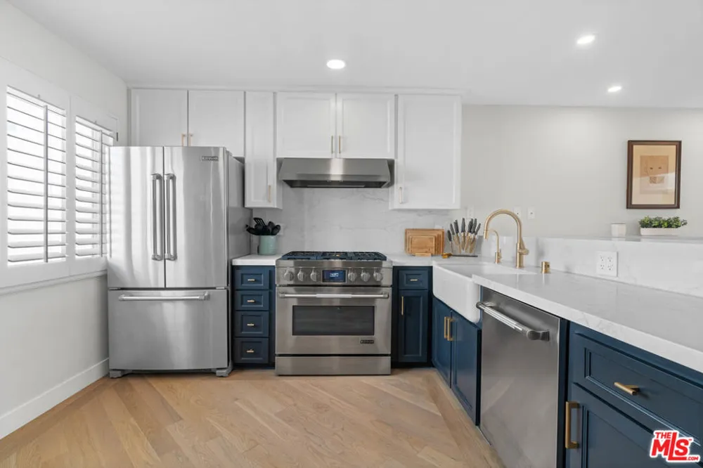 13072 Maxella Avenue #2 Marina del Rey, CA 90292