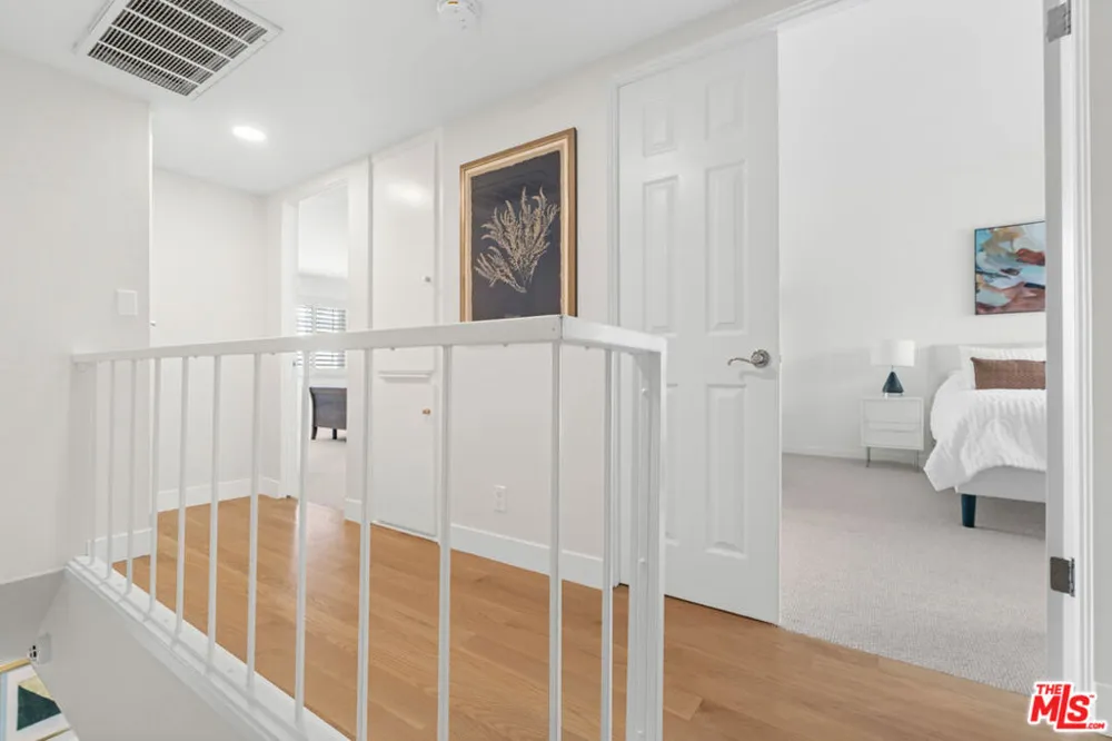 13072 Maxella Avenue #2 Marina del Rey, CA 90292