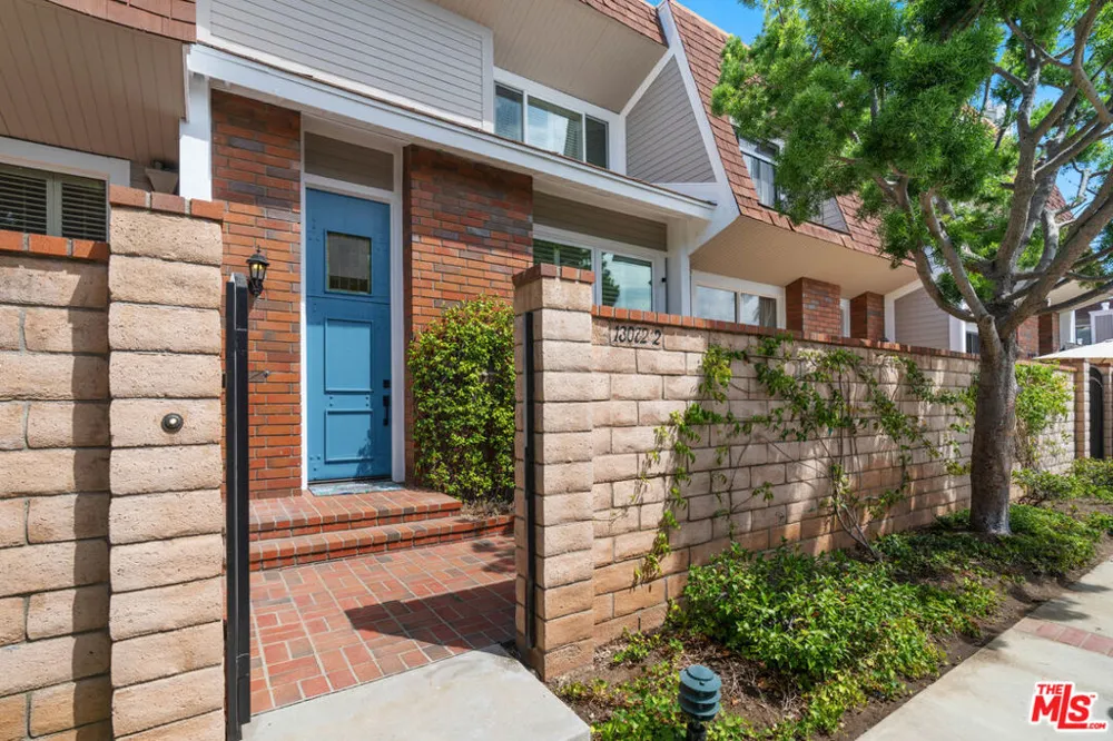 13072 Maxella Avenue #2 Marina del Rey, CA 90292
