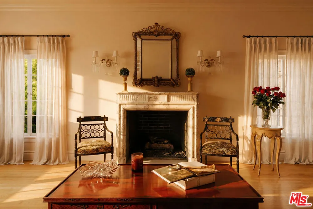 1027 Ridgedale Drive Beverly Hills, CA 90210