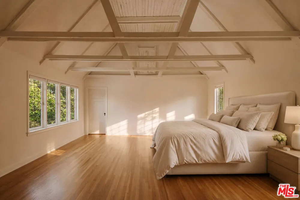 1027 Ridgedale Drive Beverly Hills, CA 90210