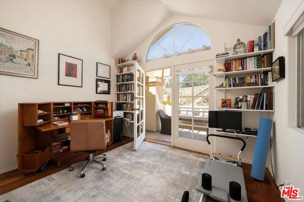 1256 Cravens Lane #3 Carpinteria, CA 93013