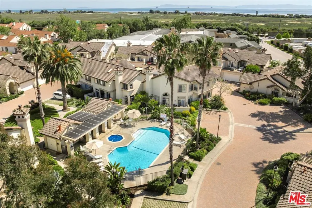 1256 Cravens Lane #3 Carpinteria, CA 93013