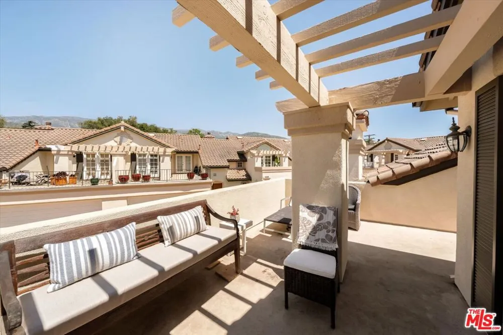 1256 Cravens Lane #3 Carpinteria, CA 93013