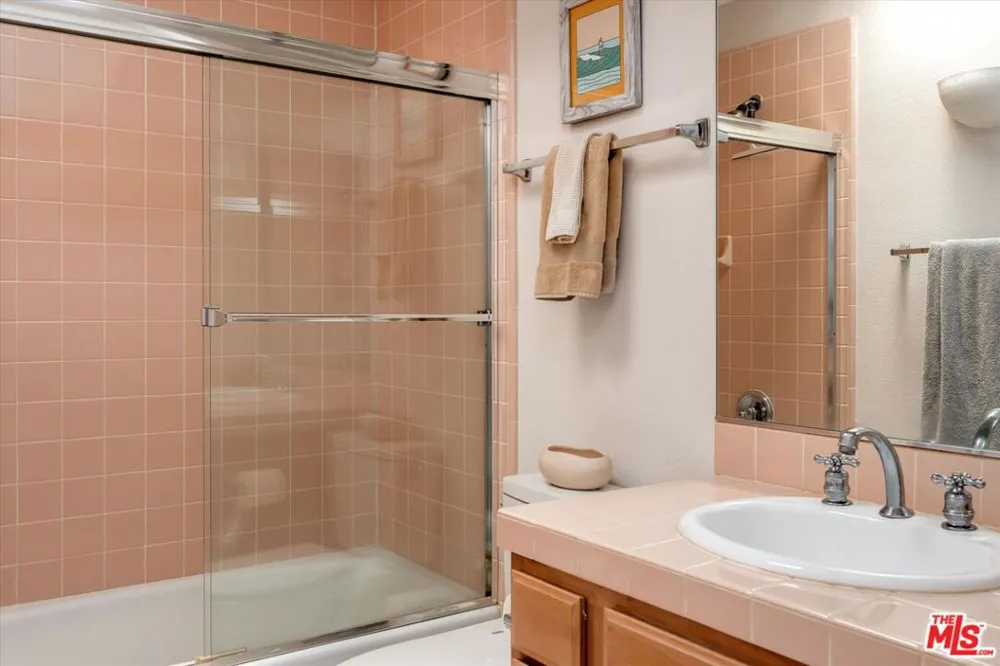 1256 Cravens Lane #3 Carpinteria, CA 93013