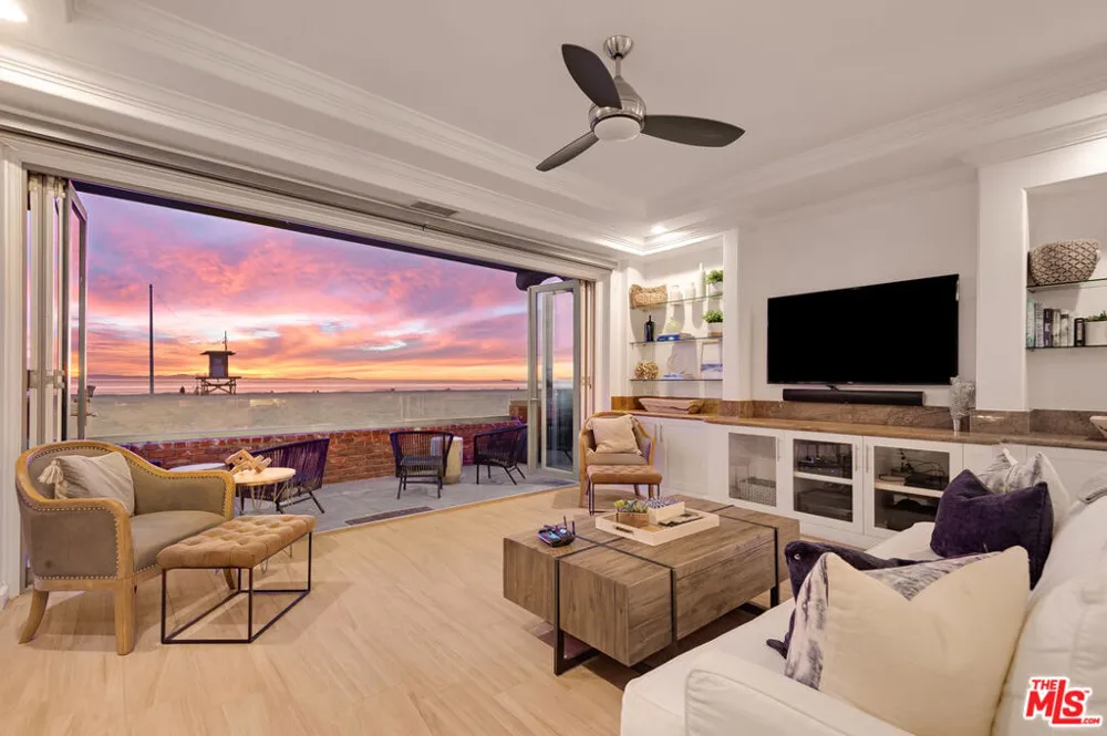2400 W OCEANFRONT Newport Beach, CA 92663