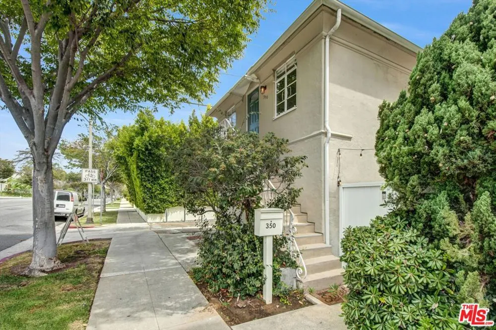 350 S Roxbury Drive Beverly Hills, CA 90212