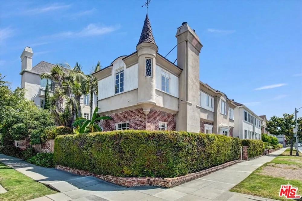 350 S Roxbury Drive Beverly Hills, CA 90212