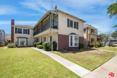 2414 W 85th Street