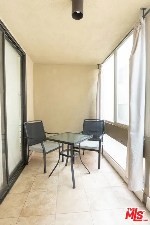 740 Kings Road #122 West Hollywood, CA 90069