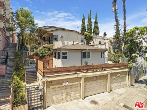 415 Loma Drive