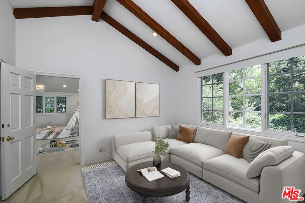 3254 OAKDELL ROAD Studio City, CA 91604