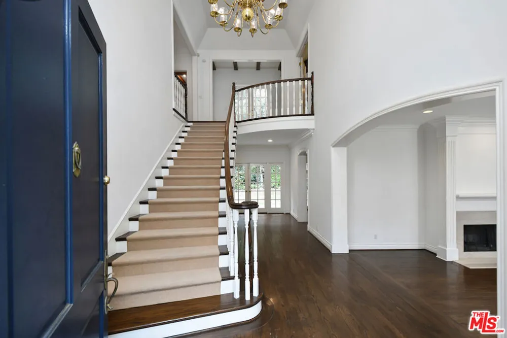 3254 OAKDELL ROAD Studio City, CA 91604