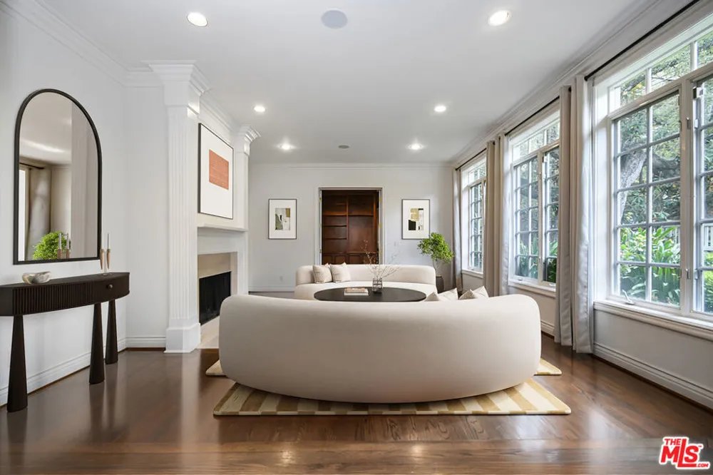 3254 OAKDELL ROAD Studio City, CA 91604