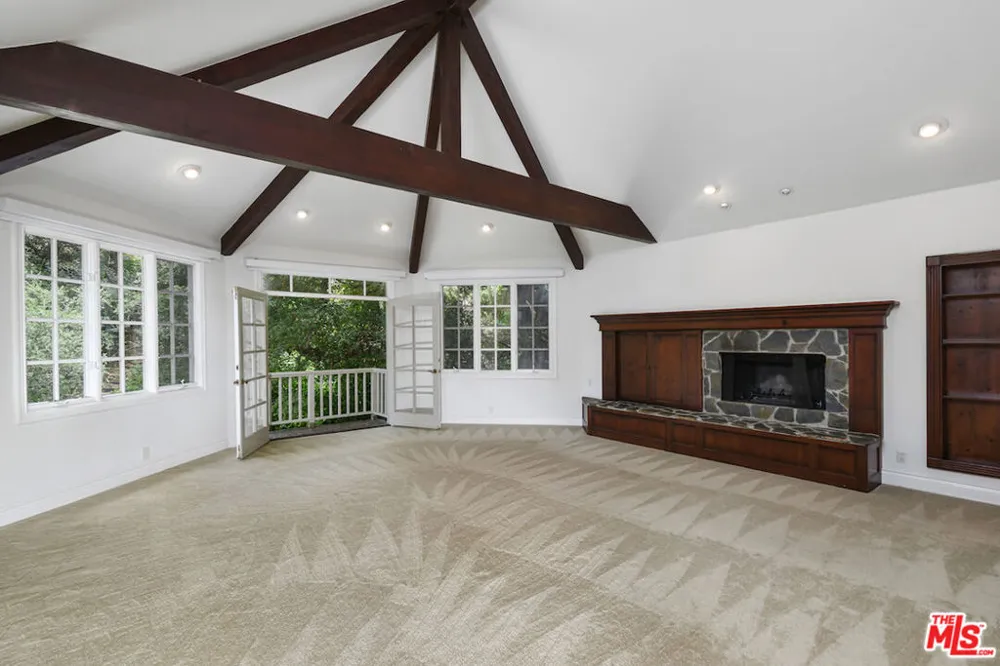 3254 OAKDELL ROAD Studio City, CA 91604