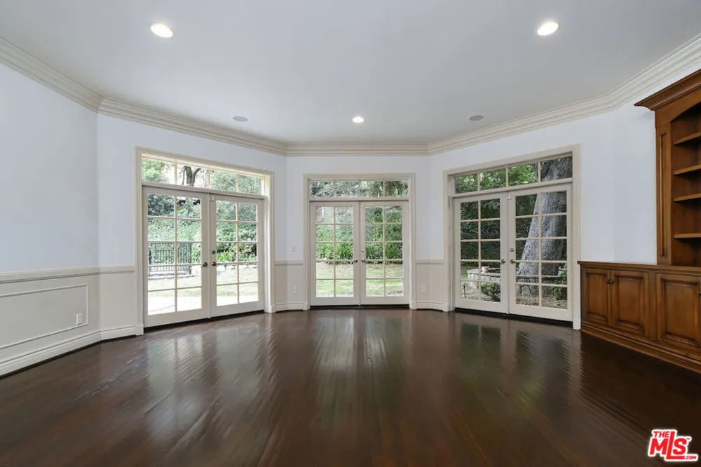 3254 OAKDELL ROAD Studio City, CA 91604