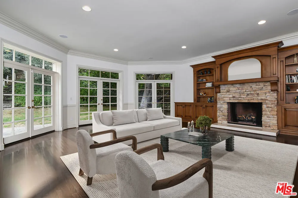 3254 OAKDELL ROAD Studio City, CA 91604