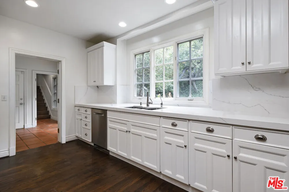 3254 OAKDELL ROAD Studio City, CA 91604