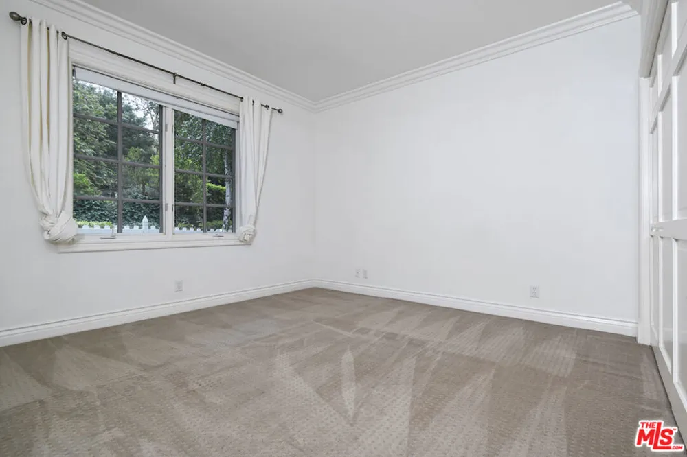 3254 OAKDELL ROAD Studio City, CA 91604