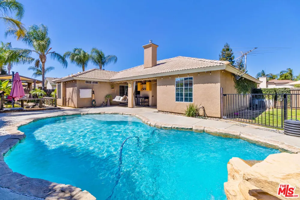 1459 Hillsboro Avenue Madera, CA 93637