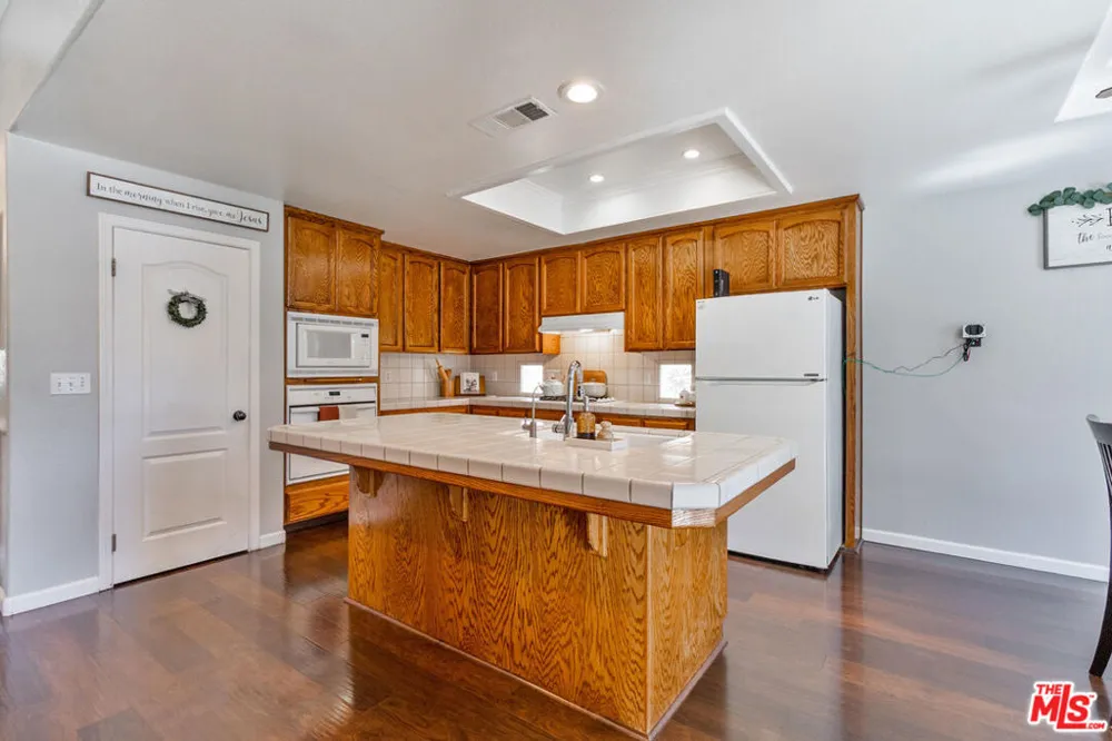 1459 Hillsboro Avenue Madera, CA 93637