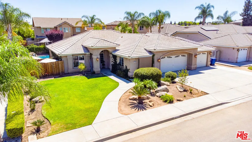 1459 Hillsboro Avenue Madera, CA 93637