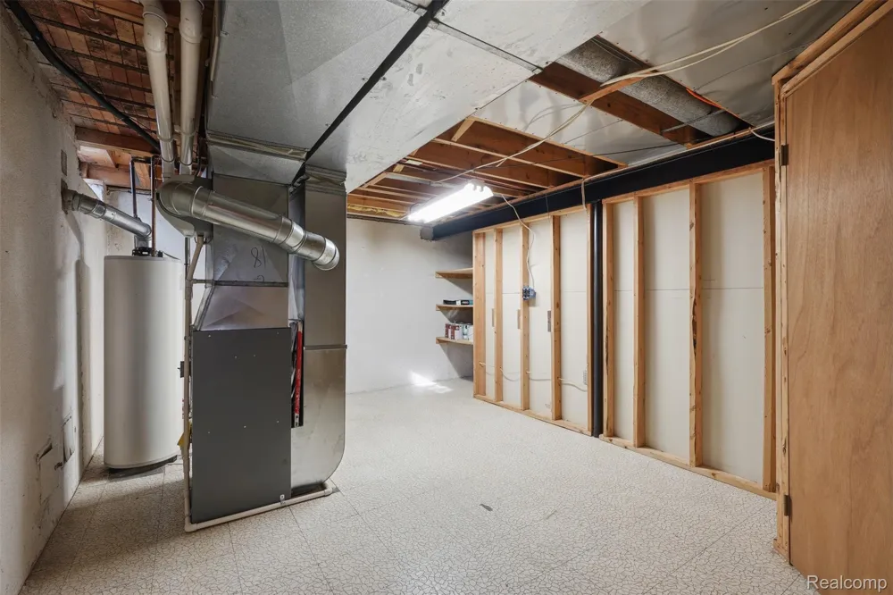 20842 E Glen Haven Circle Novi City, MI 48167