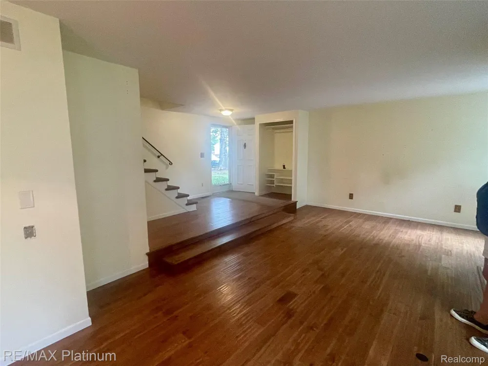 2612 E Williamsburg Circle Auburn Hills City, MI 48326