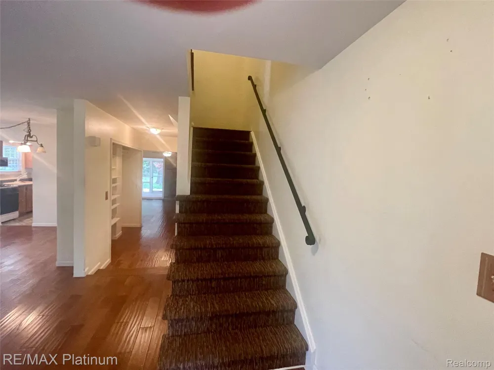 2612 E Williamsburg Circle Auburn Hills City, MI 48326