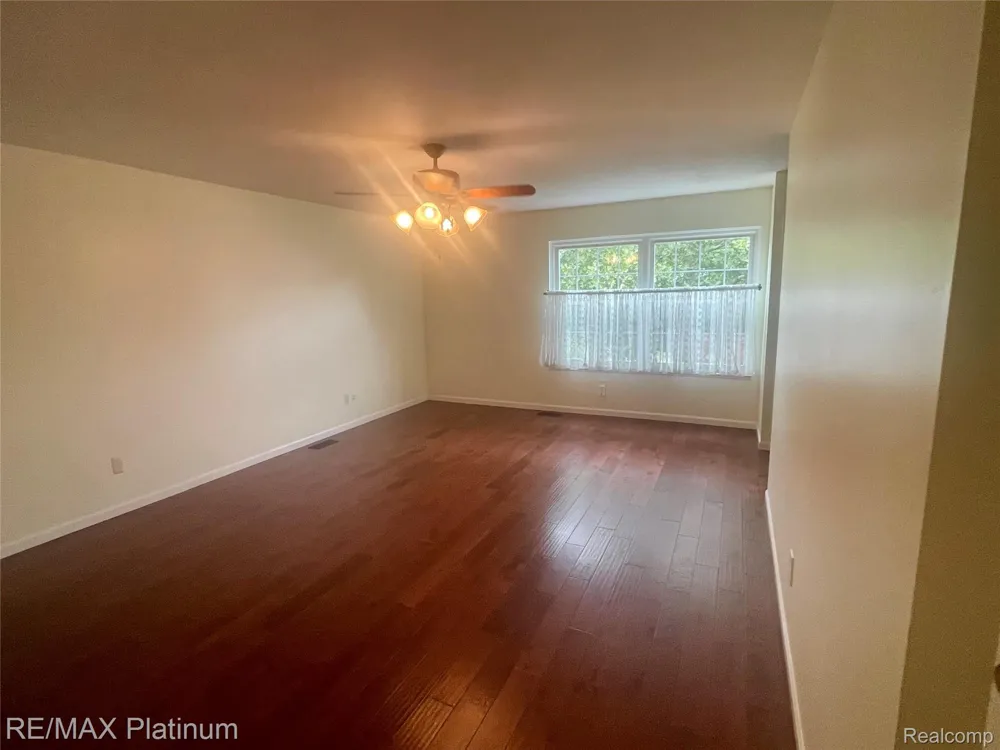 2612 E Williamsburg Circle Auburn Hills City, MI 48326