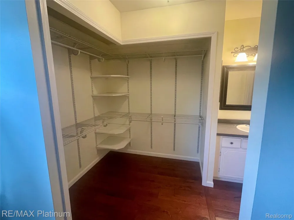 2612 E Williamsburg Circle Auburn Hills City, MI 48326