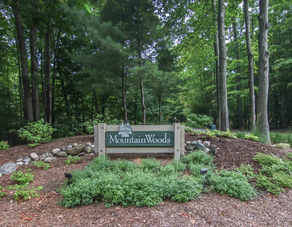 Mountain Woods Court Weldon Township, MI 49683