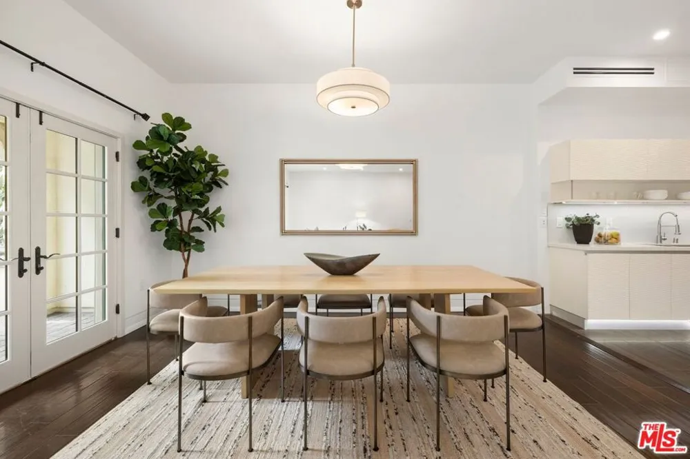 225 S Hamilton Drive #102 Beverly Hills, CA 90211