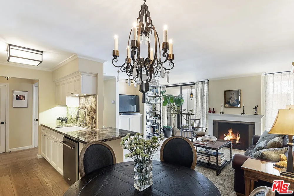 906 Doheny Drive #510 West Hollywood, CA 90069