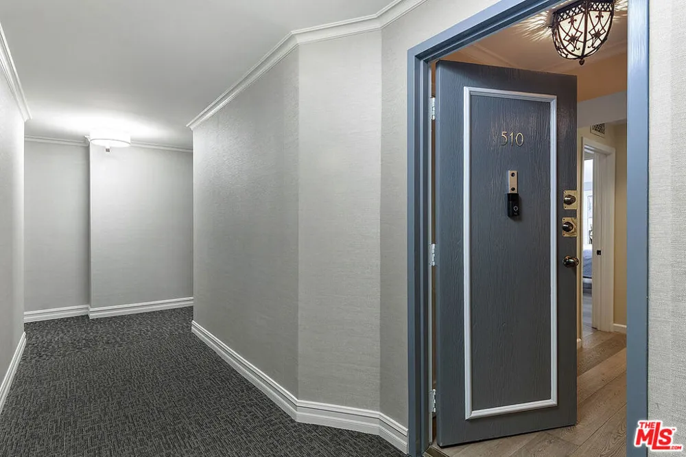 906 Doheny Drive #510 West Hollywood, CA 90069