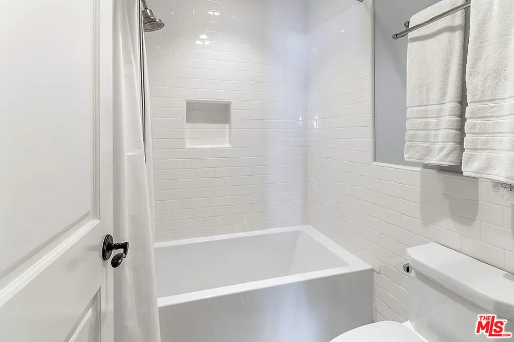 906 Doheny Drive #510 West Hollywood, CA 90069