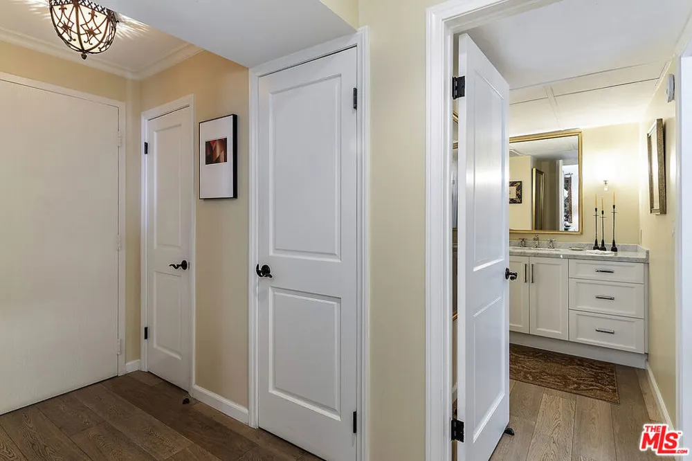 906 Doheny Drive #510 West Hollywood, CA 90069