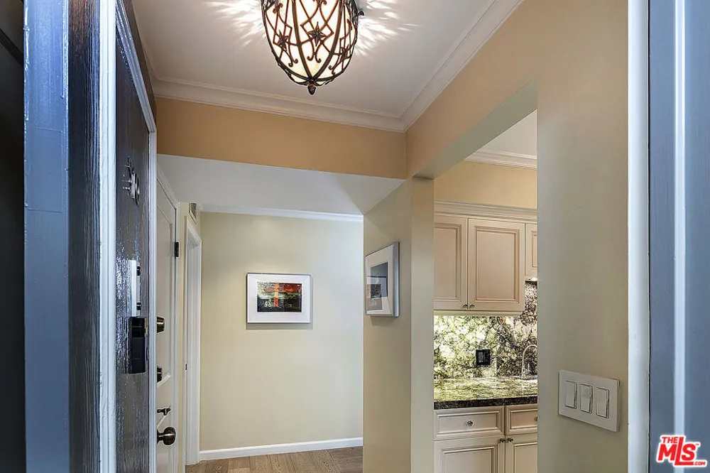 906 Doheny Drive #510 West Hollywood, CA 90069