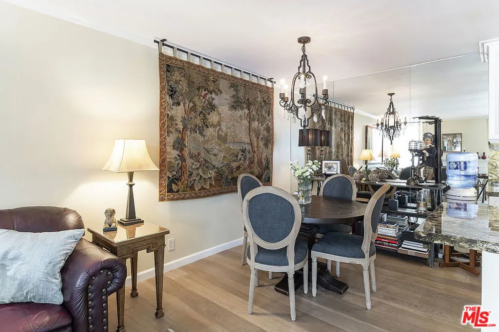 906 Doheny Drive #510 West Hollywood, CA 90069