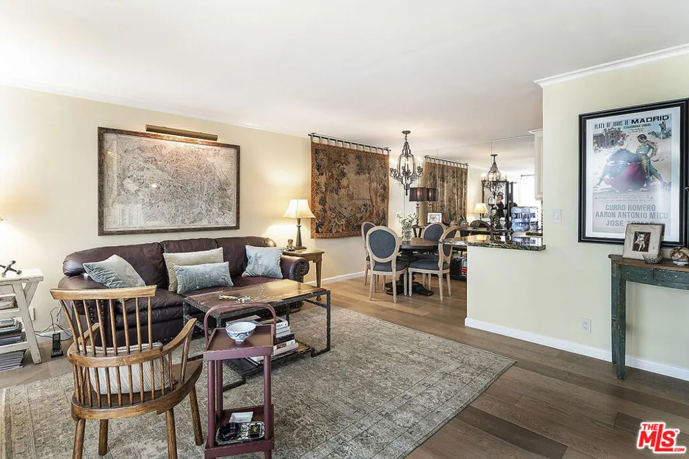 906 Doheny Drive #510 West Hollywood, CA 90069