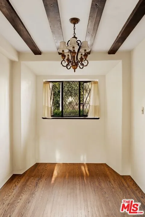 2057 Las Palmas Avenue Los Angeles, CA 90068