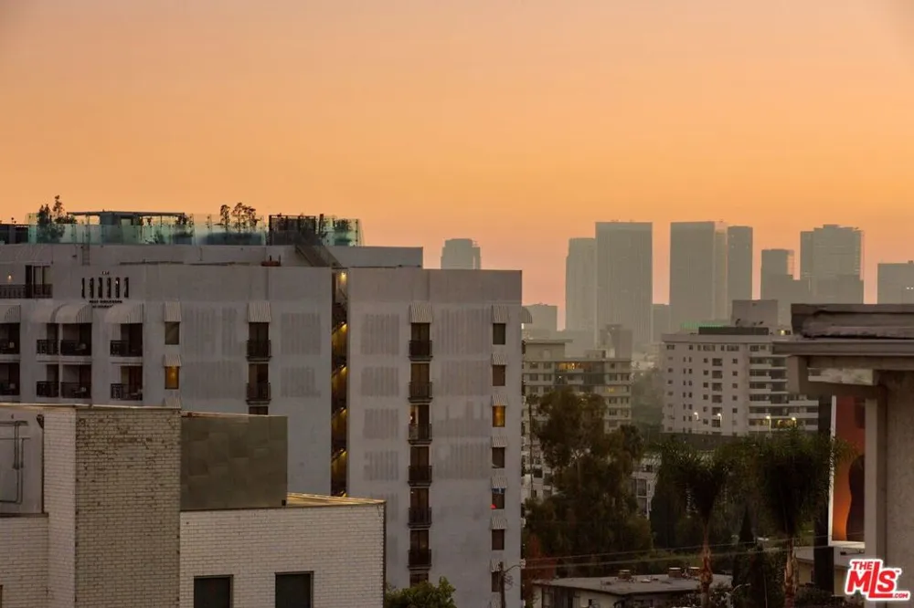 1145 Horn Avenue #E West Hollywood, CA 90069