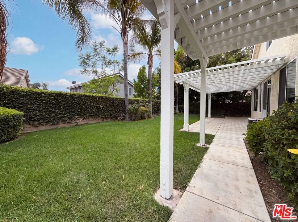 23608 Ashwood Place Valencia, CA 91354