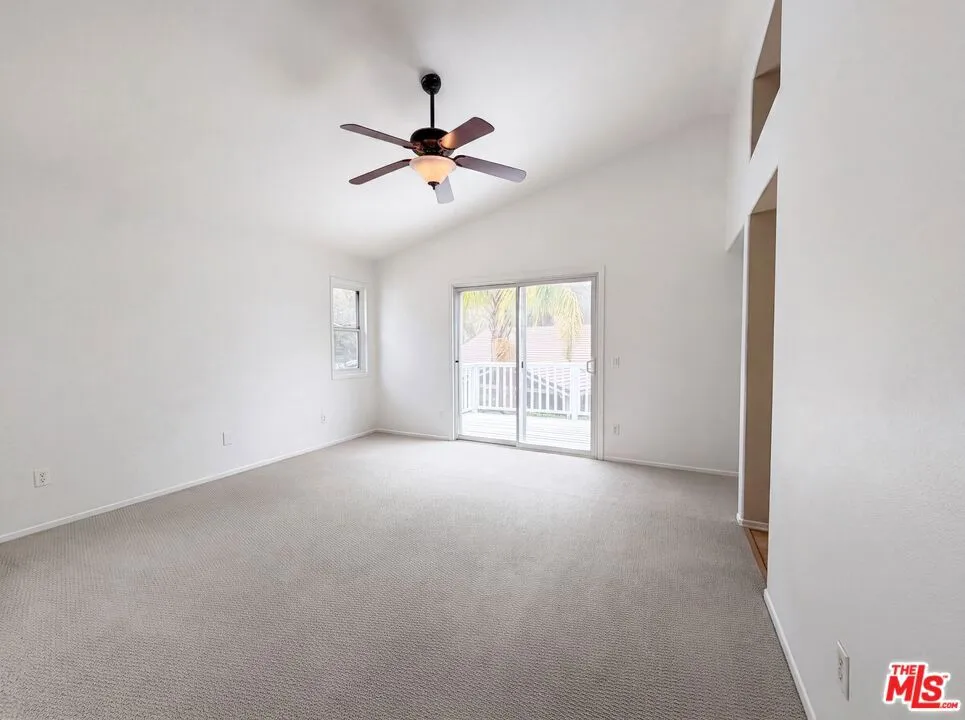 23608 Ashwood Place Valencia, CA 91354