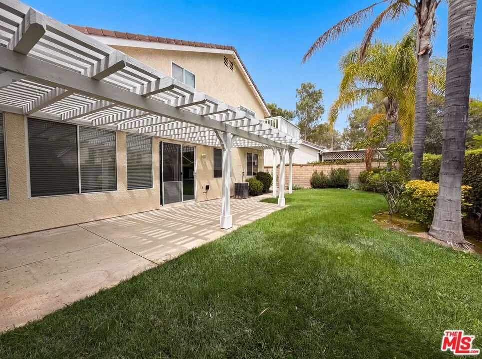 23608 Ashwood Place Valencia, CA 91354