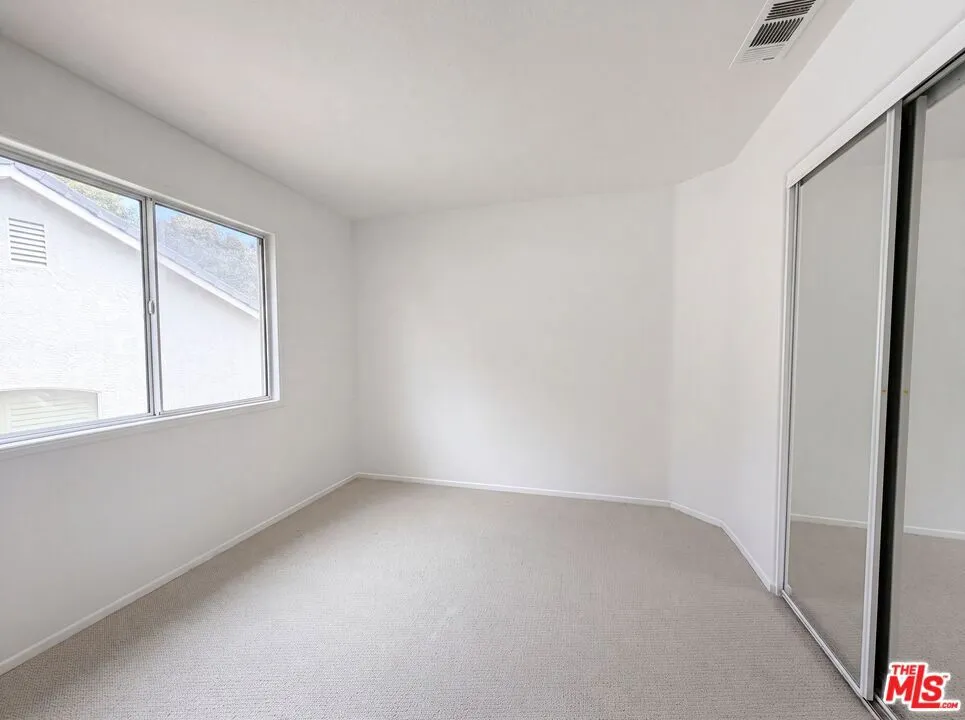 23608 Ashwood Place Valencia, CA 91354